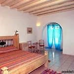 Seaside By Belvedere Psarou (Mykonos)