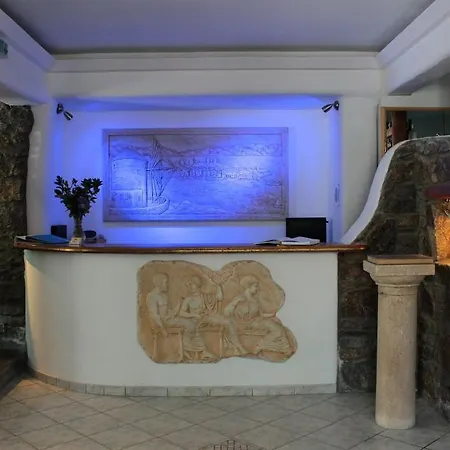 Seaside By Belvedere Псароу