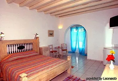 Seaside By Belvedere Psarou (Mykonos)