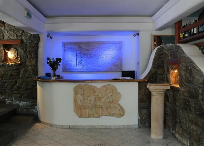 Seaside By Belvedere Psarou (Mykonos)