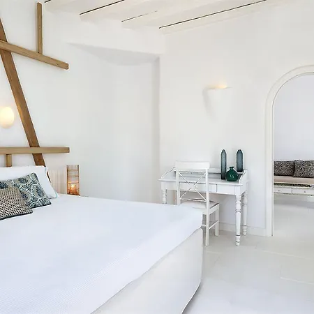 Seaside By Belvedere Hotel 2*