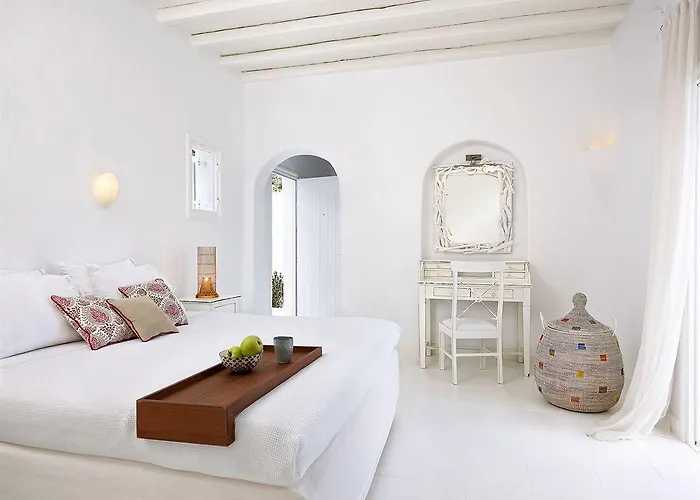 Отель Seaside By Belvedere