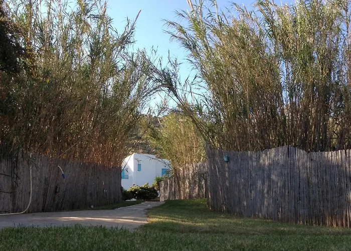 Seaside By Belvedere Отель