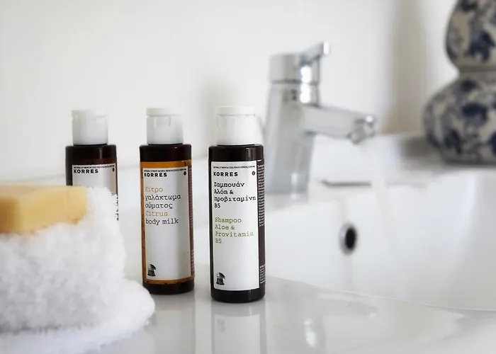 Отель Seaside By Belvedere 2*